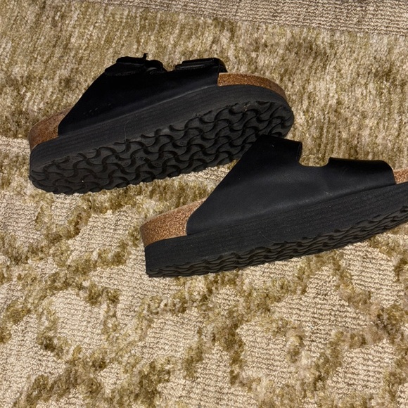 Papillio Platform Birkenstocks Black Sandals - Picture 4 of 6